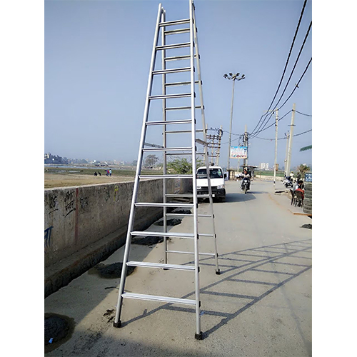 Aluminium auto folding ladder