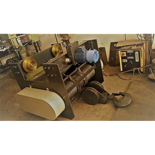 Electrical Wire Rope Hoist - Color: Yellow