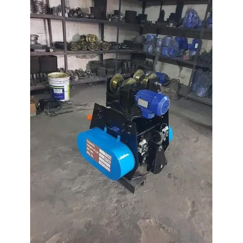 Electrical Wire Rope Hoist - Color: Yellow