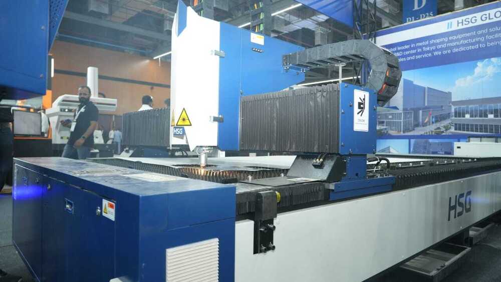 Cnc Laser Cutting Machine - Automatic Grade: Automatic