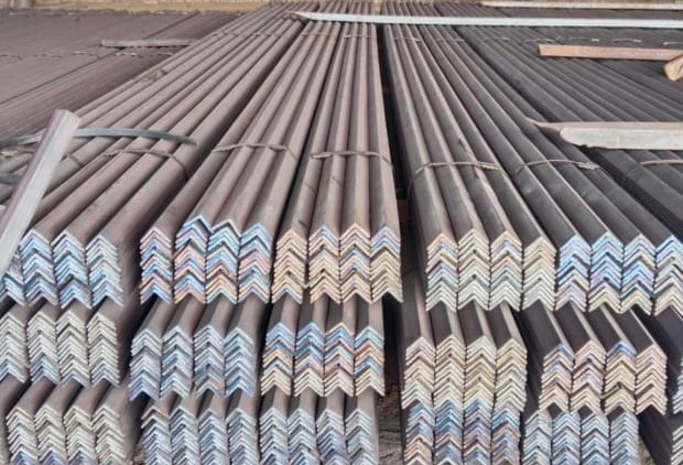 Ms Angle - Length: 6-12 Meter (M)