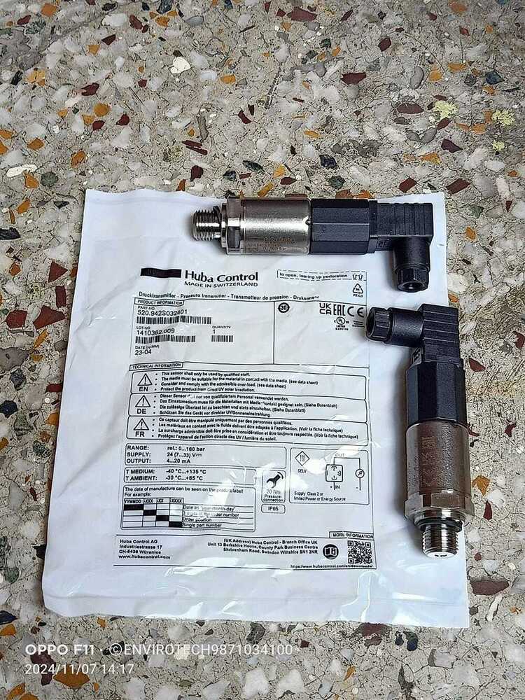 Huba Pressure Transmitter Model 520.942S032401 RANGE 0-160 BAR