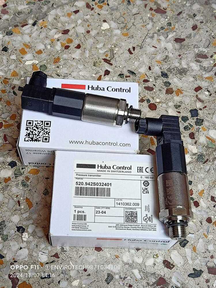 Huba Pressure Transmitter Model 520.942S032401 RANGE 0-160 BAR