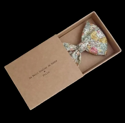 Fashion Accessories Box - Color: White