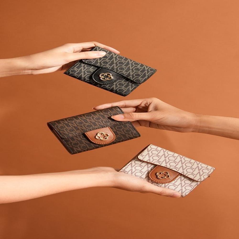 Wallets/ Purse - Color: All Color