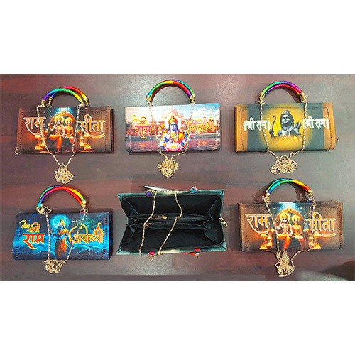 Digital Print Clutch Handle Wallet - Color: Multicolor