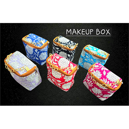 Makeup Box - Color: Multicolor