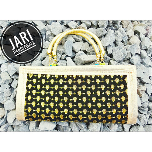 Jari Wallet Handle Clutch - Color: Multicolor