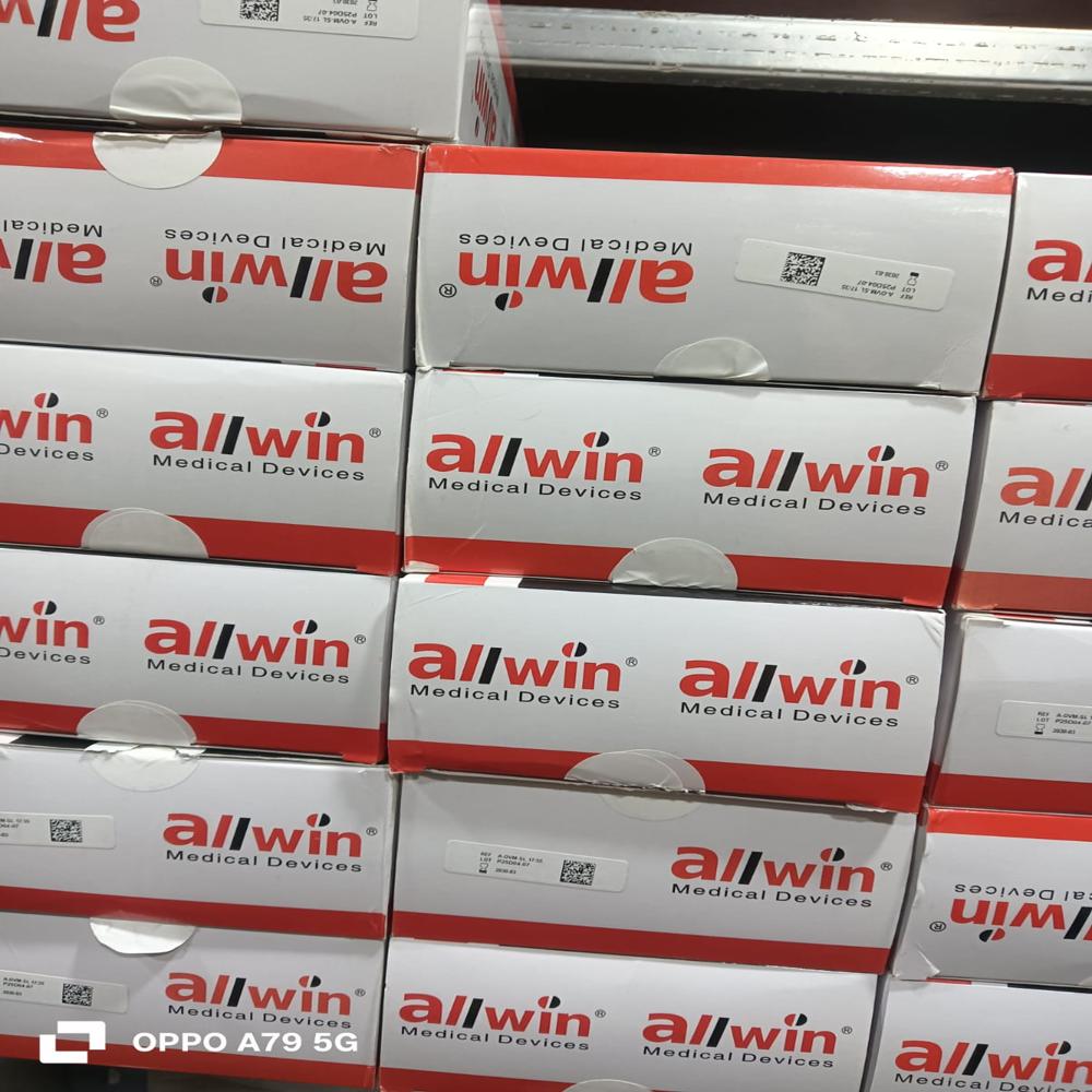 Opu Allwin - Material: Plastic