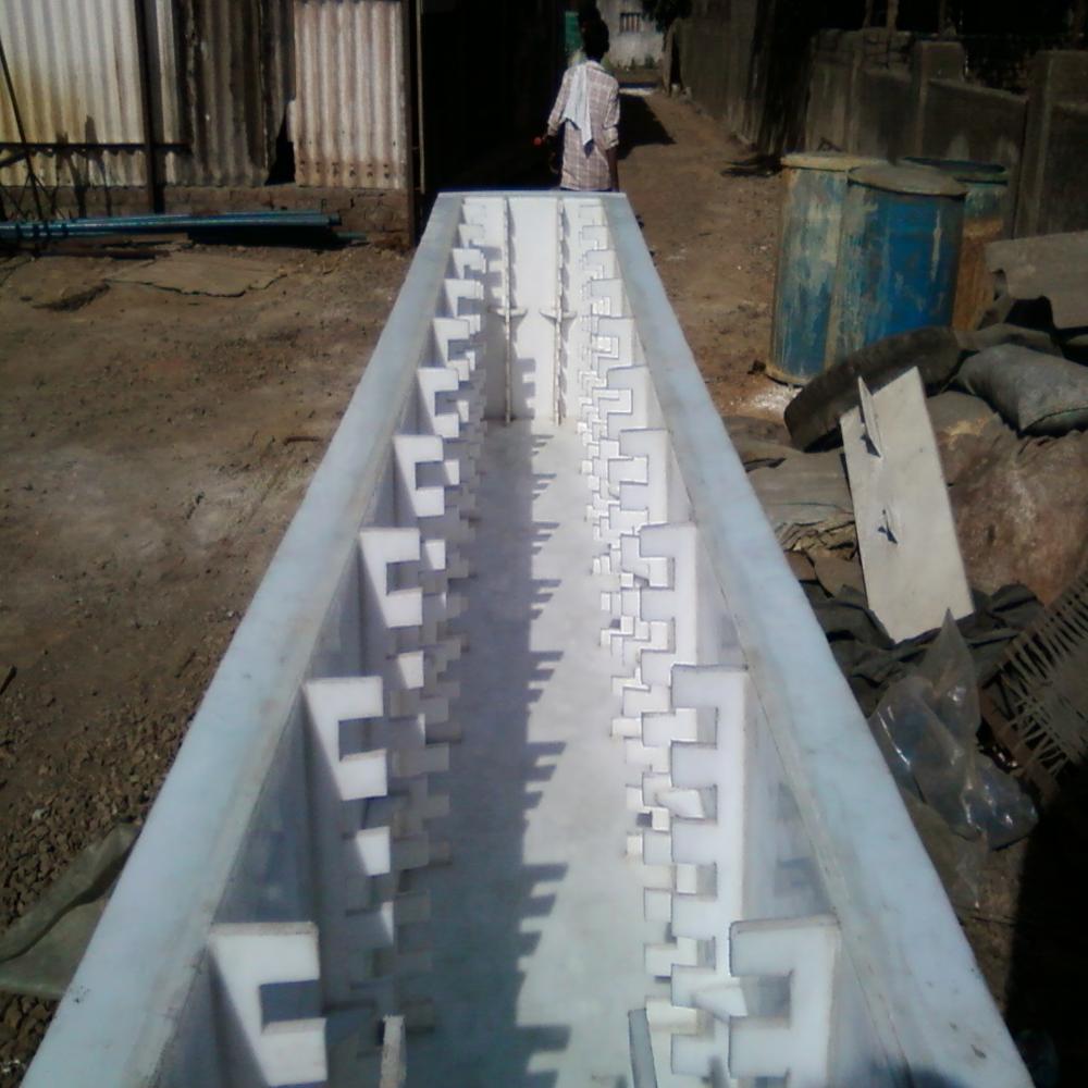 Polypropylene Tank - 250-500 Ltr Capacity, 5 Ft Height, White Finish | Industrial Application, Brand New Condition