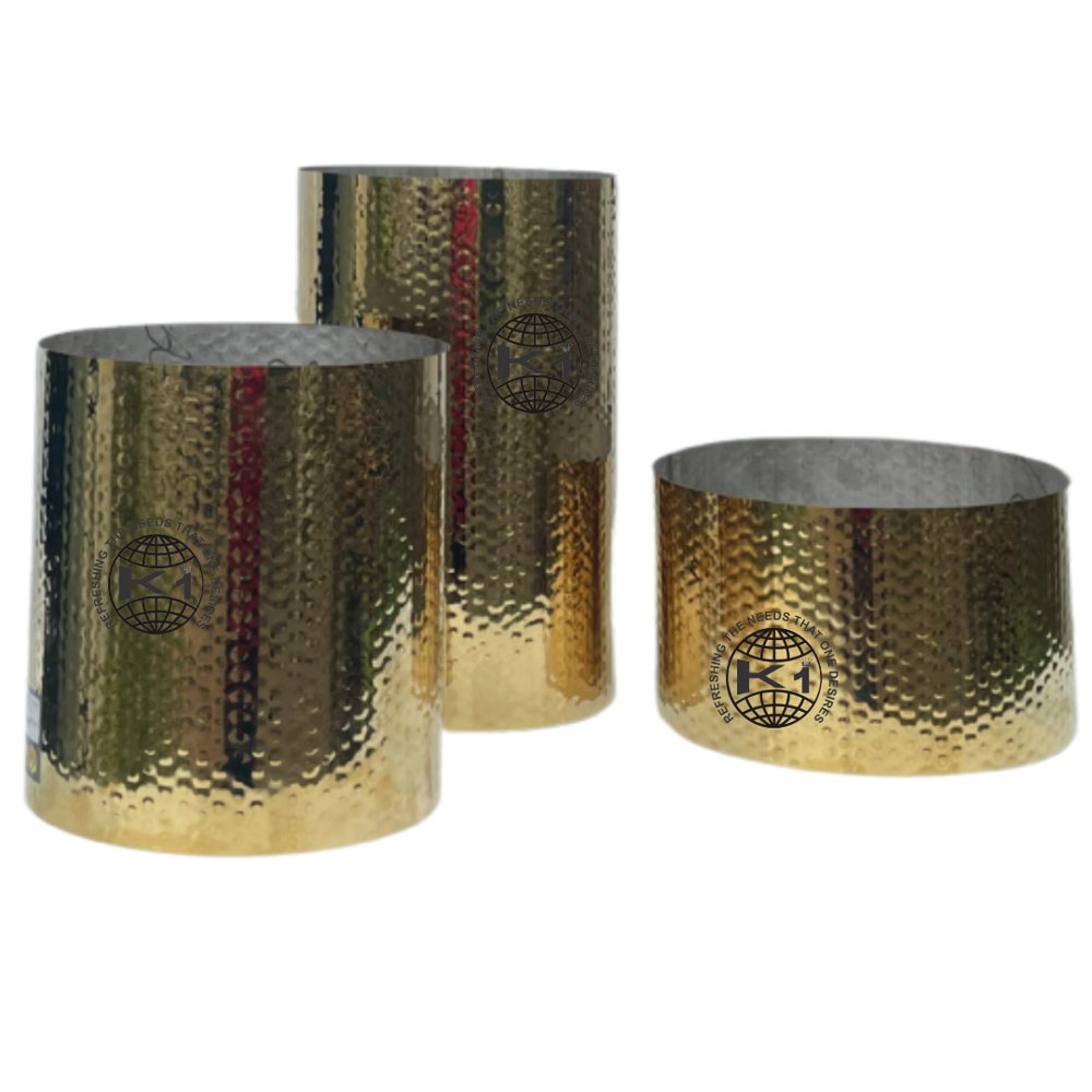 Set of CLAYDEE side tables with a metal base in gold finish