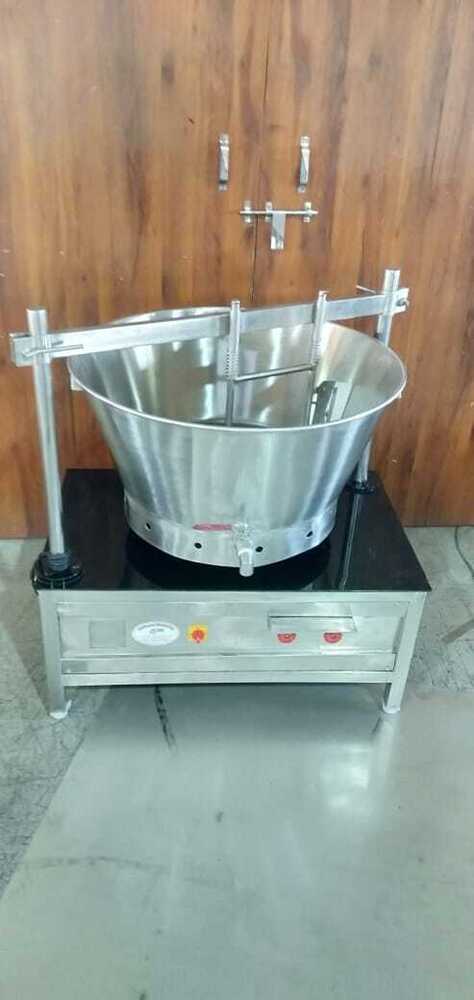 Standing Model Gas Operated Khoya Making Machine - Capacity: 70 Ltr