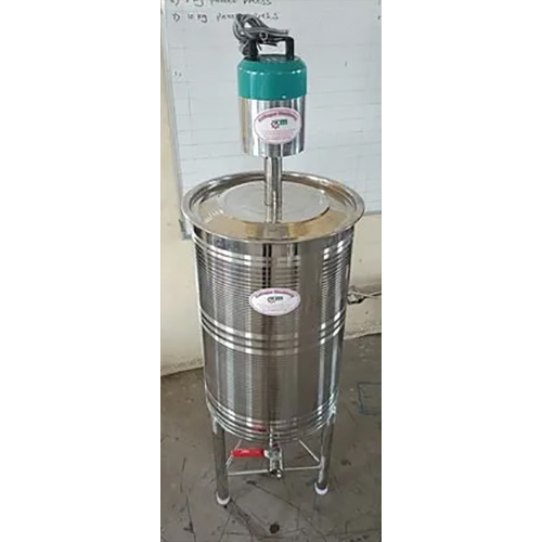 Lassi Making Machine - Capacity: 100 Ltr