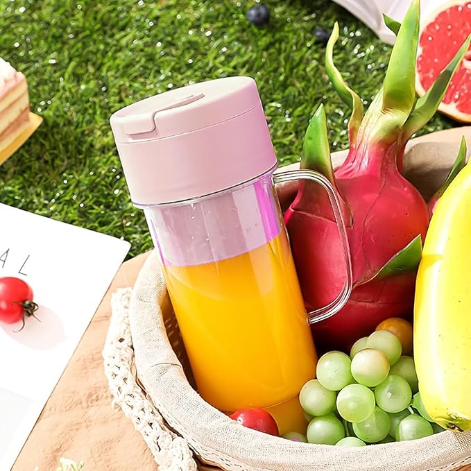 Straw Juicer - Color: Multi Colour