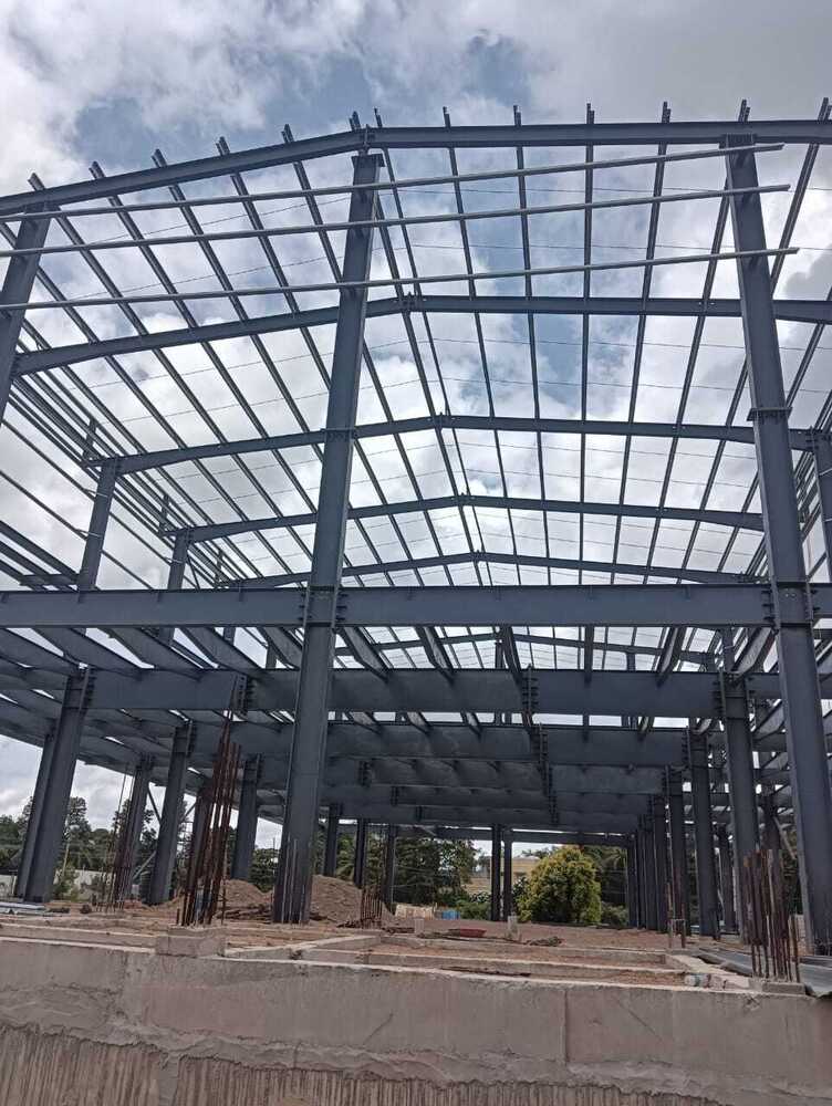 PEB Deck Structure