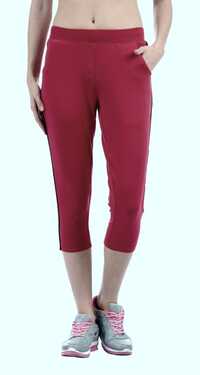 Ladies Short Pant - Color: Red