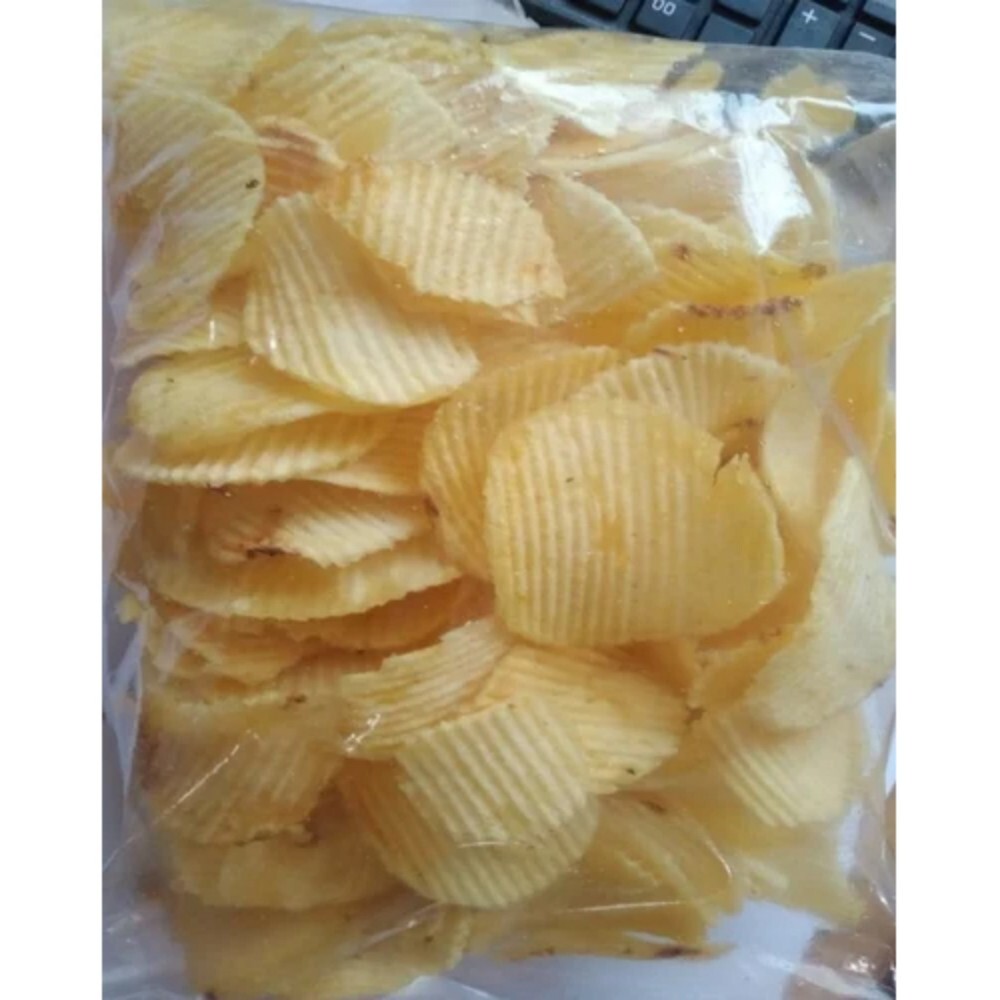 Lining Potato Chip - Fried, Salty Flavor | Made From Real Potatoes And Salt, Shelf Life Of 6 Months, Packaged For Freshness