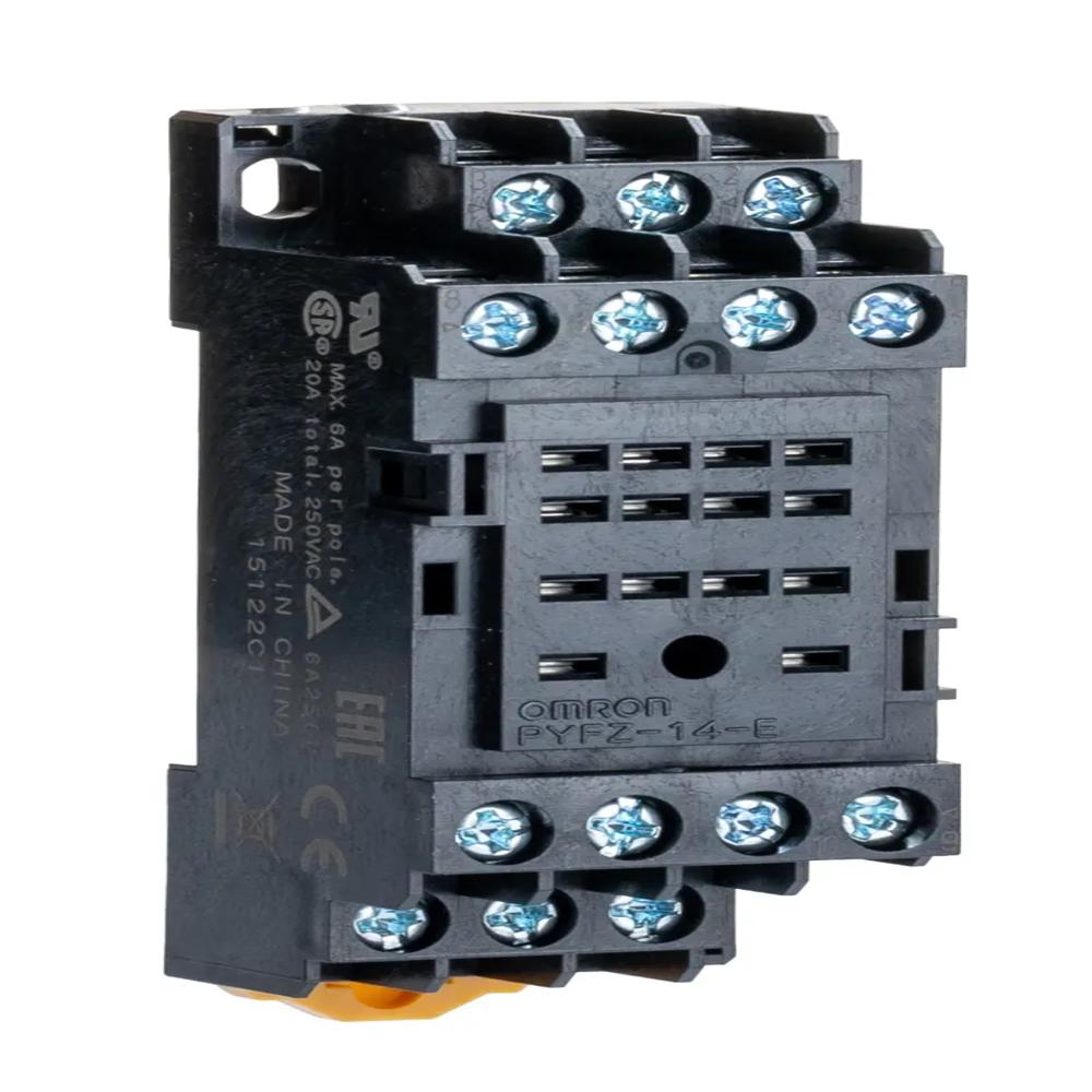Omron Pyfz-14-e Base Relay - Color: Black