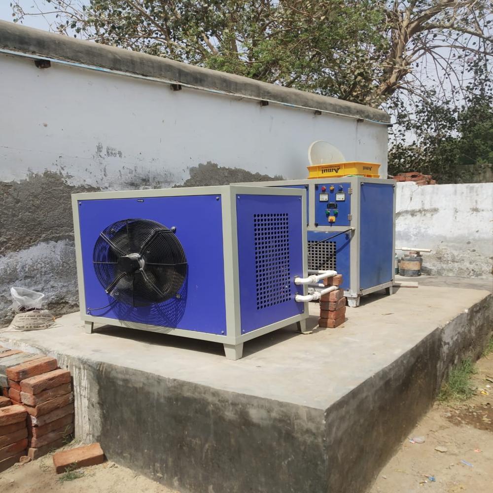 Online Chiller - Copper Metal, 1 Year Warranty | Low Noise Operation, 1000 Lph Water Flowing Rate, .5hp Motor