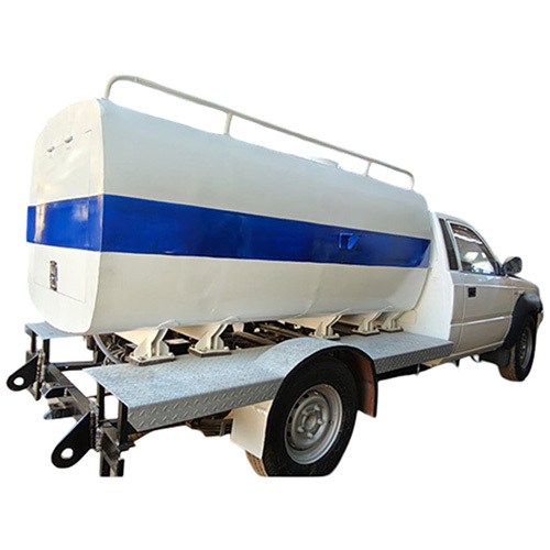 2.5Kl Bouser With Dispensing Storage Tank - Capacity: 2500 Ton