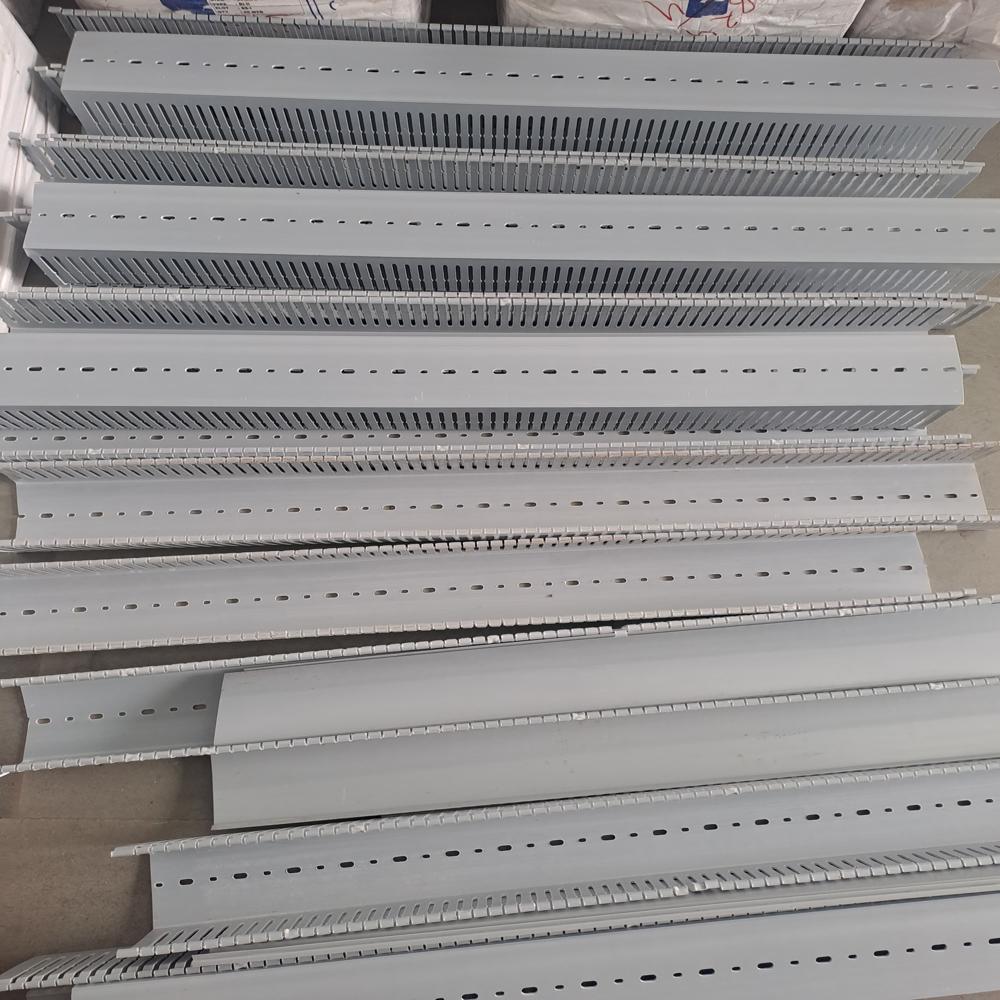 Pvc Duct Trunking - Dimension (L*w*h): 72x18x18 Inch (In)