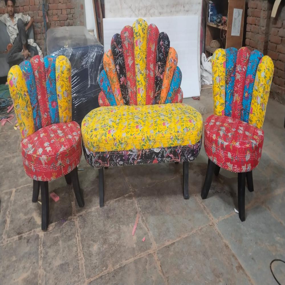 Regal Couch Wedding Chair