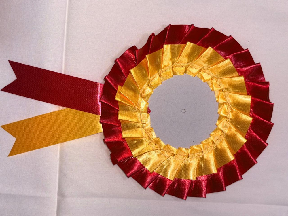 2 गोल 7 ग्राम 5.5 इंच रिबन बैज