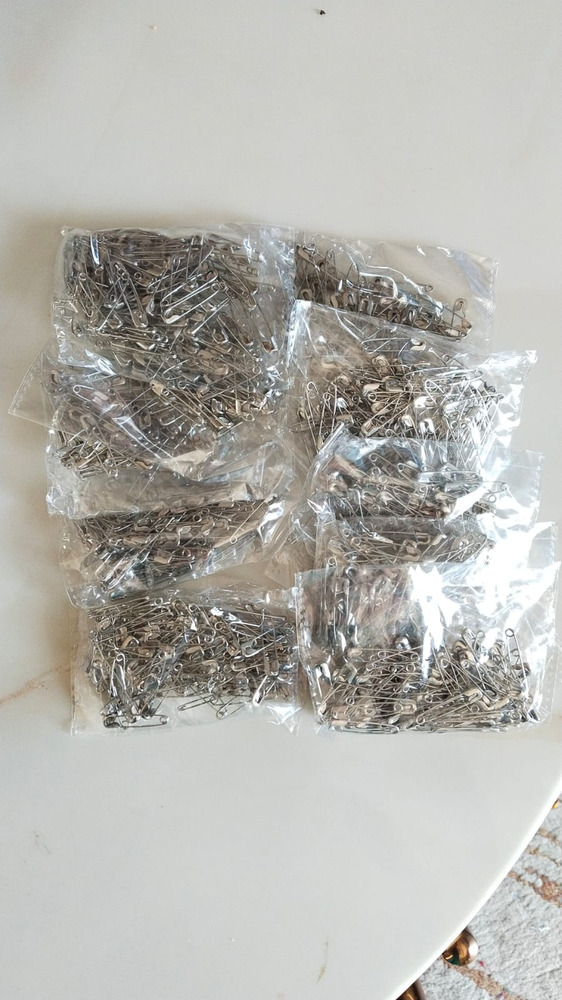 Zero Size Thousand Piece Safety Pin