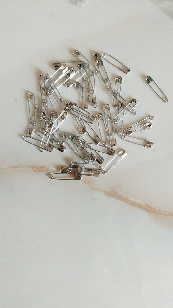 Zero Size Thousand Safety Pin