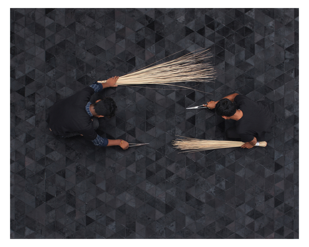 Luxury Leather Hide Carpets Soft, Durable, And Eco-Friendly Cowhide Rugs - Design: Modern