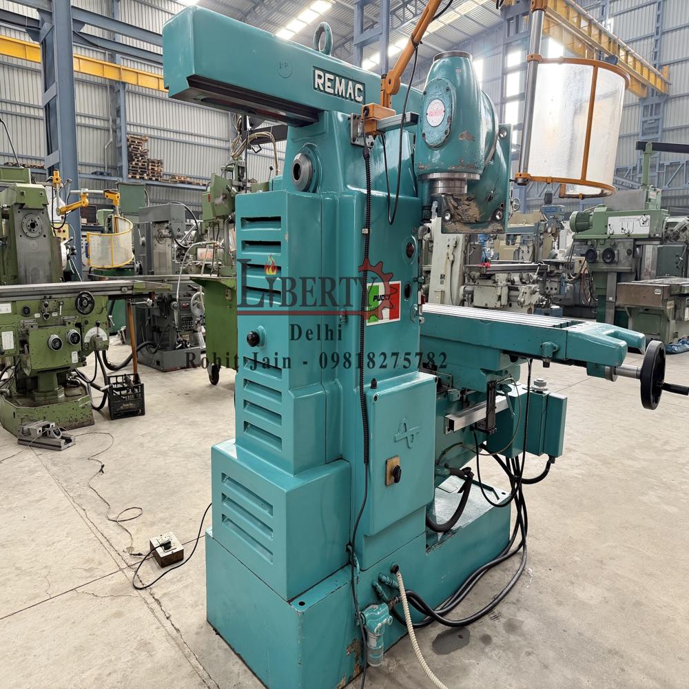 Remac Italy 1500 mm x 330 mm Universal Milling Machine