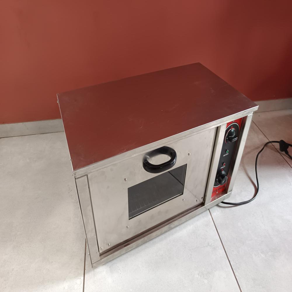 Automatic Pizza Oven - Color: Silver
