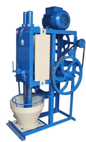 Commercial Kandap Machine - Automatic Grade: Semi-Automatic