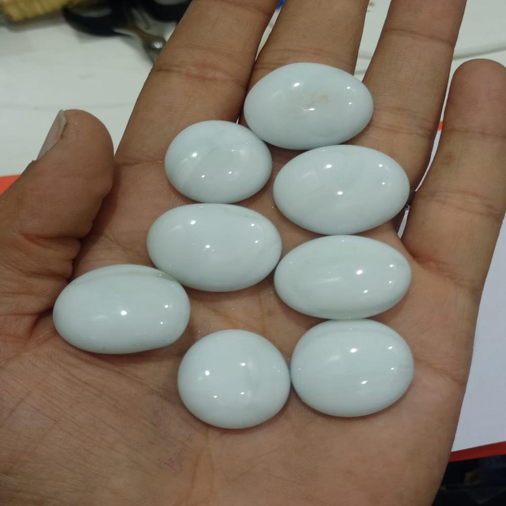 Premium Opaque White Glass Pebbles - Beads Material: Stone