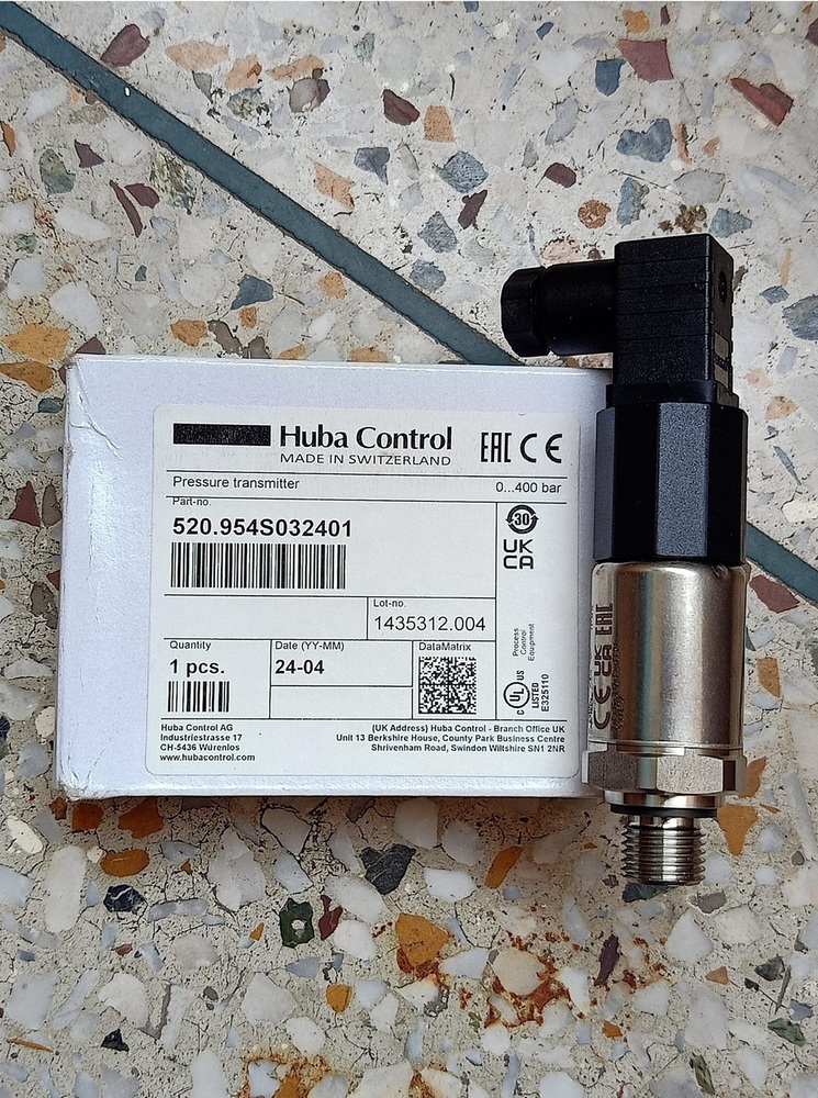 Huba Pressure Transmitter Model 520.954S032401 RANGE 0-400 BAR