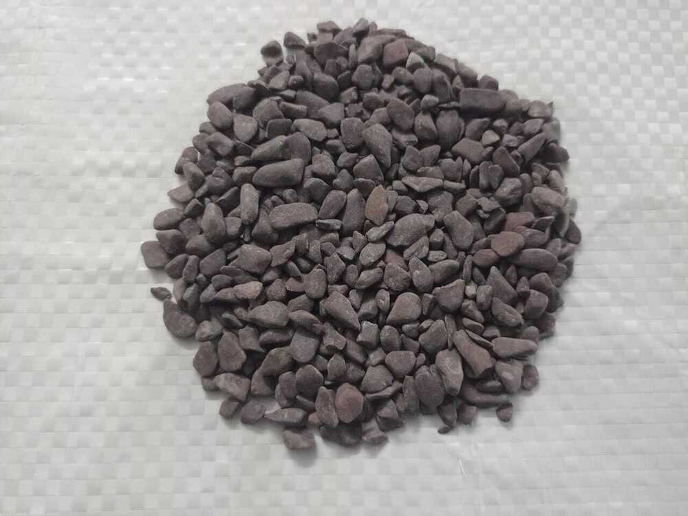 green color natural marble round smooth pebbles for out door flooring used pebbles