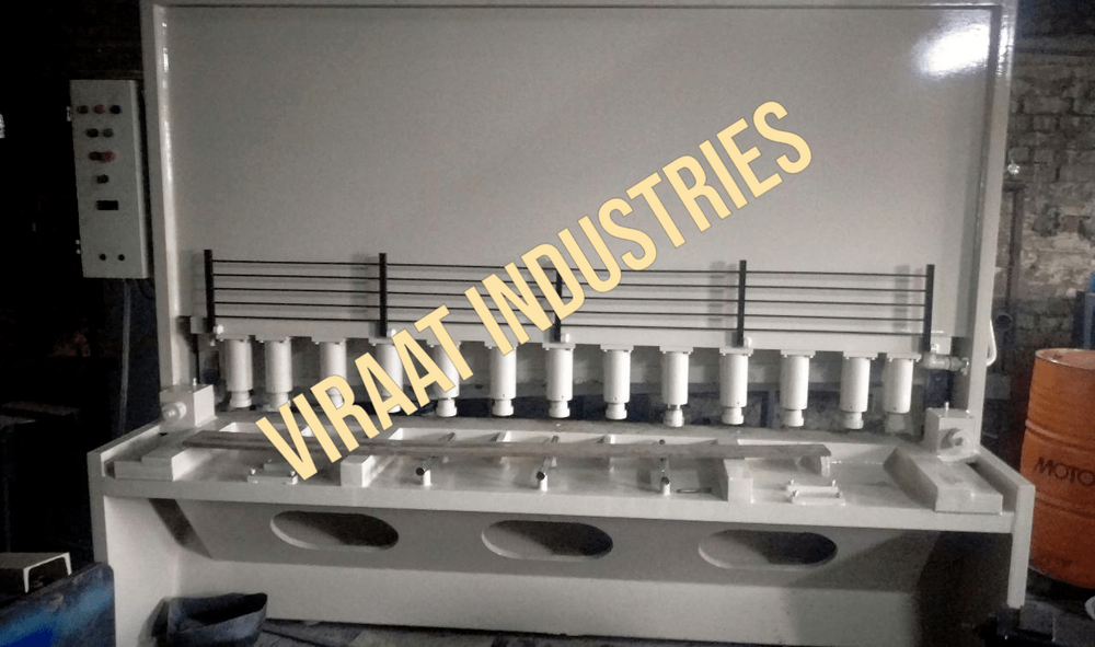 Sheet Cutting Machine - Automatic Grade: Semi-automatic