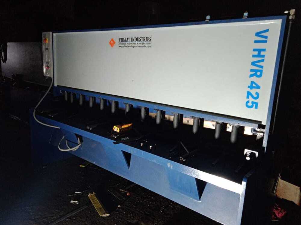 Sheet Cutting Machine - Automatic Grade: Semi-automatic
