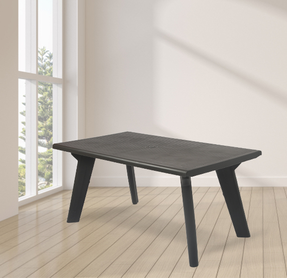 Bison Plastic Dining Tables