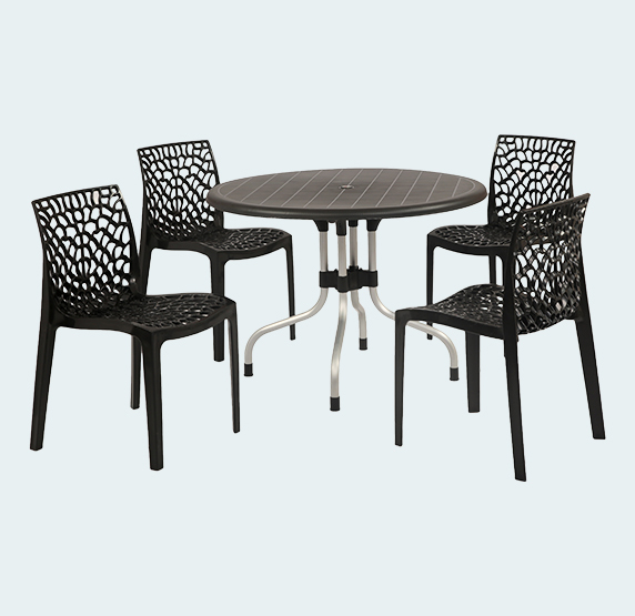 Cherry With Web 4 Seater Dining Table And Chairs