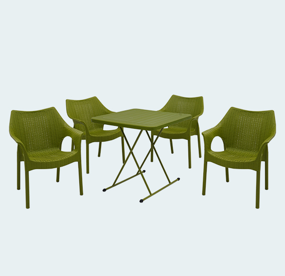 Dine With Cambridge Plastic Dining Table With Chair