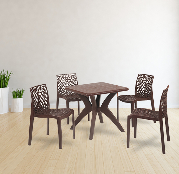 Dinner With Web Plastic Table Chair Set