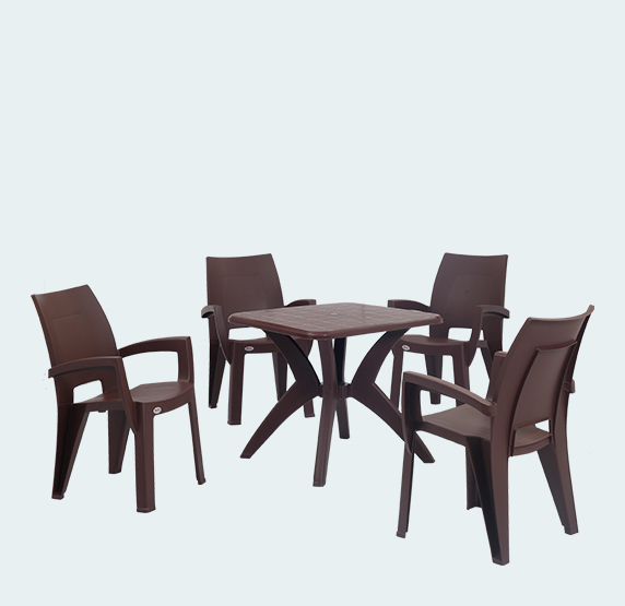 Dinner With Villa Plastic Table And Chairs