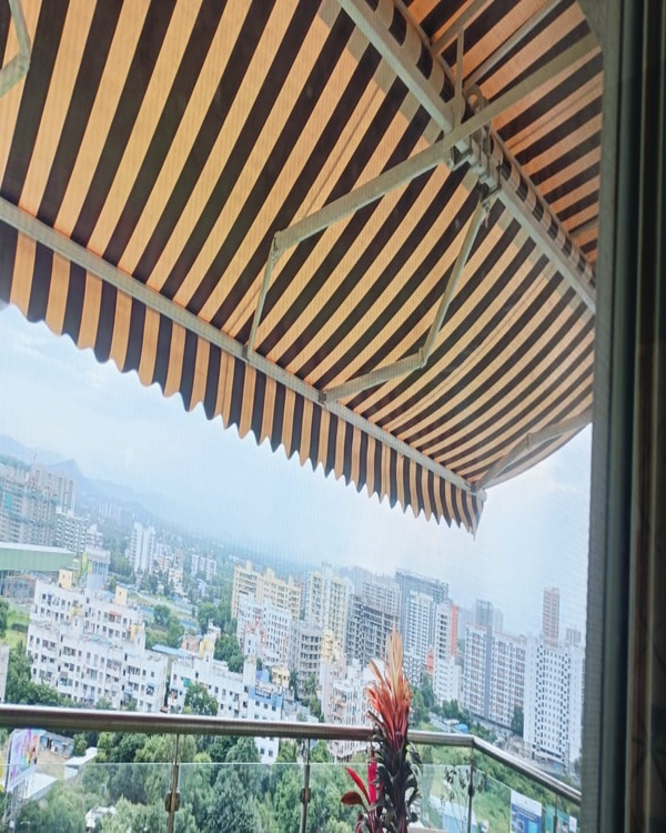 Openable Awnings For Shop