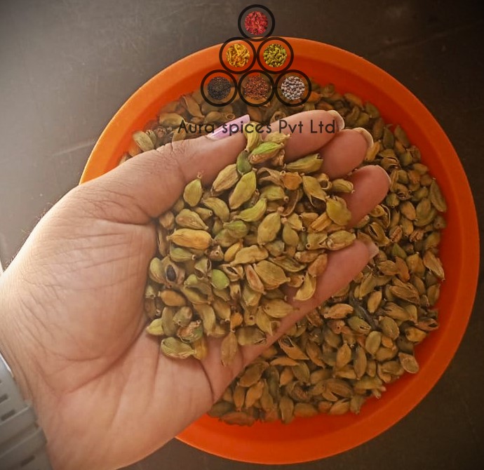 GREEN CARDAMOM (6MM-7MM REJECTION)