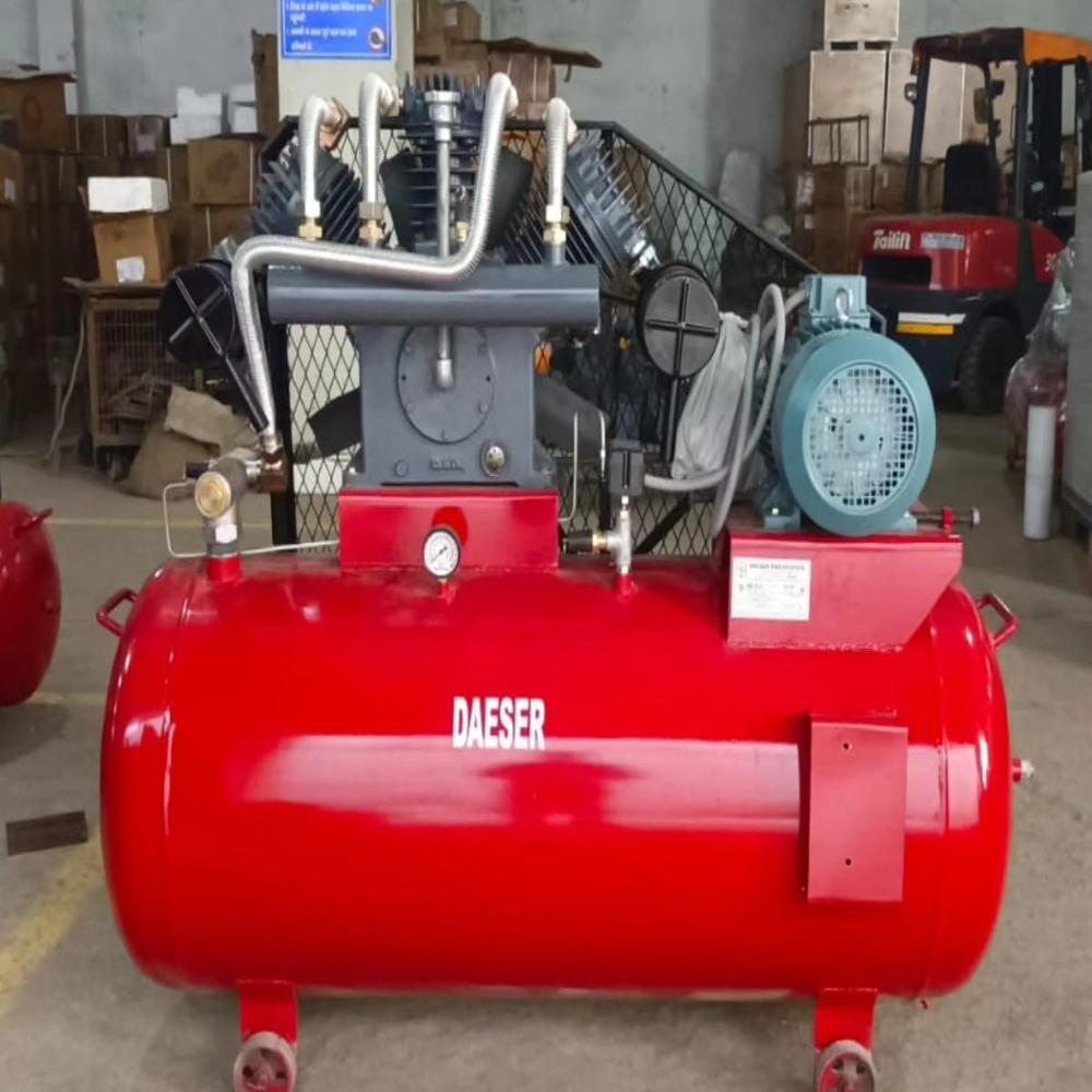 Piston Type Reciprocating Air Compressor - Color: Blue