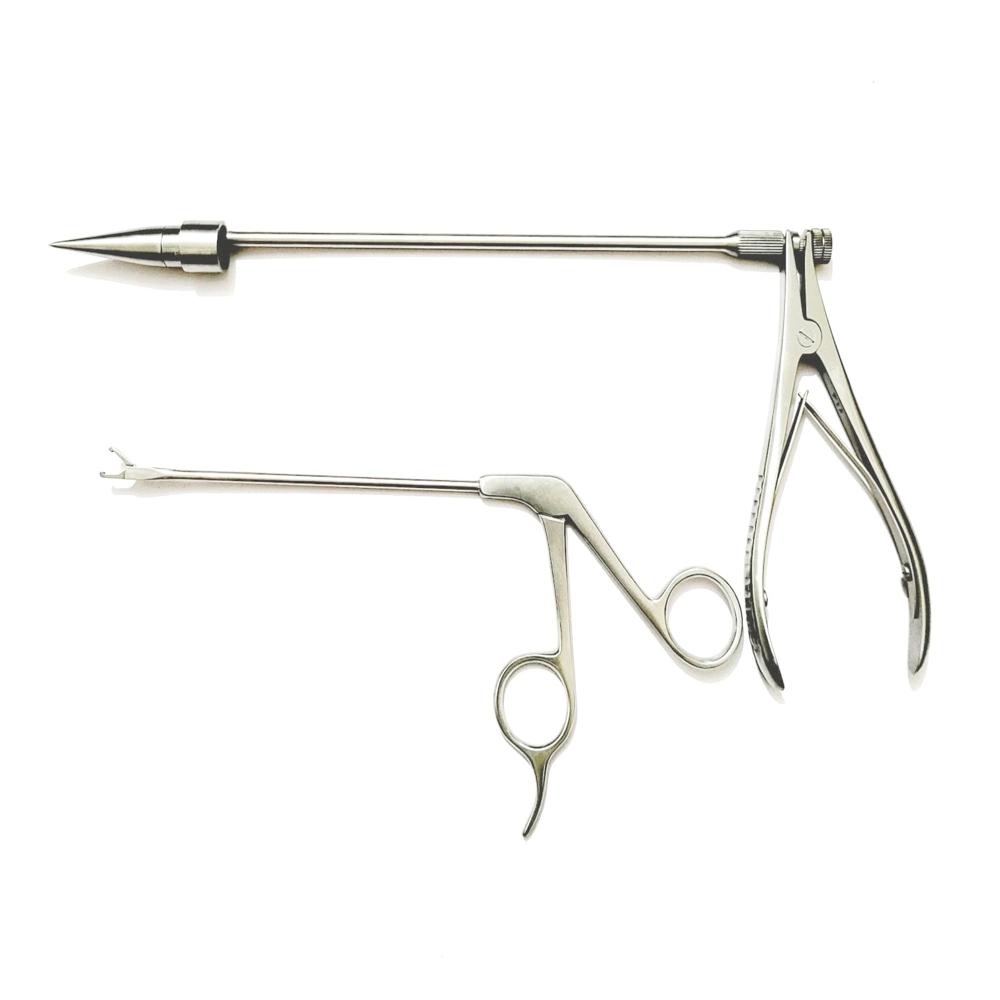 Piles Gun With Forcep - Feature: - Manual Operation