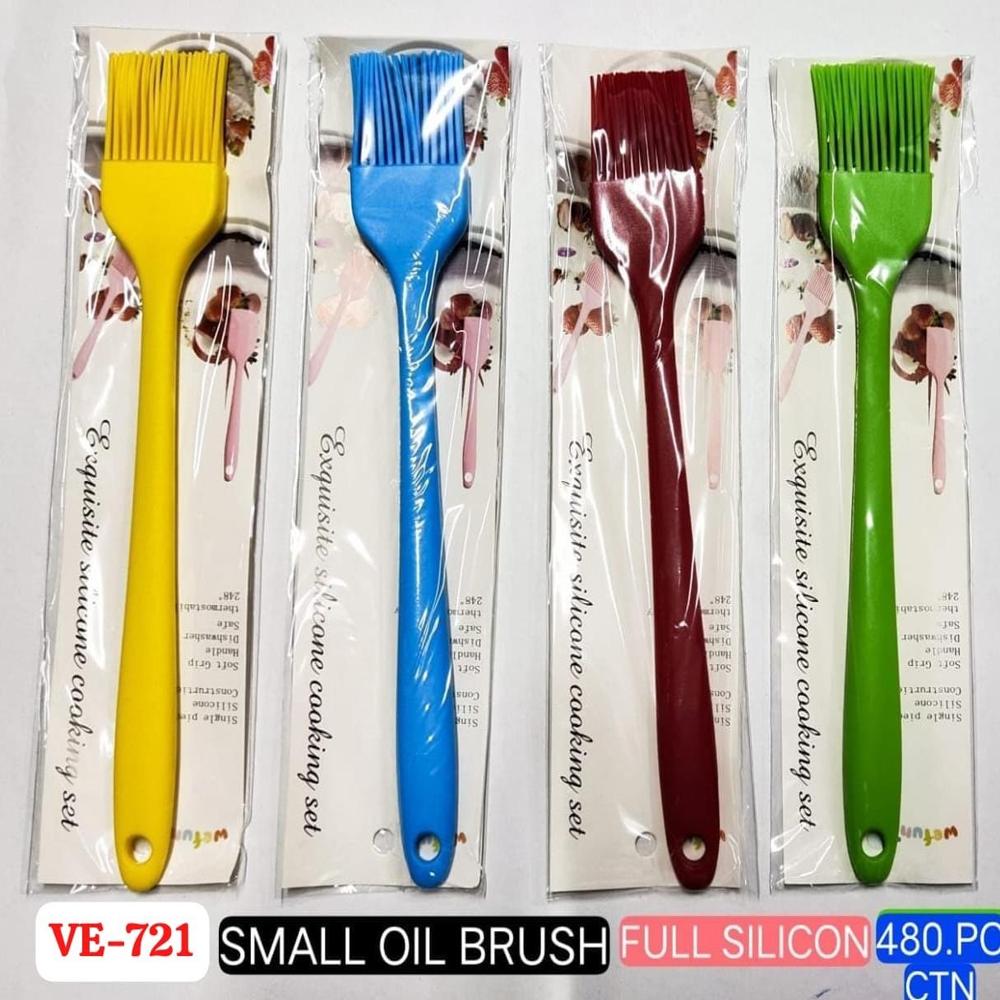 Small Silicone Oil Brush - Color: Multi Colours