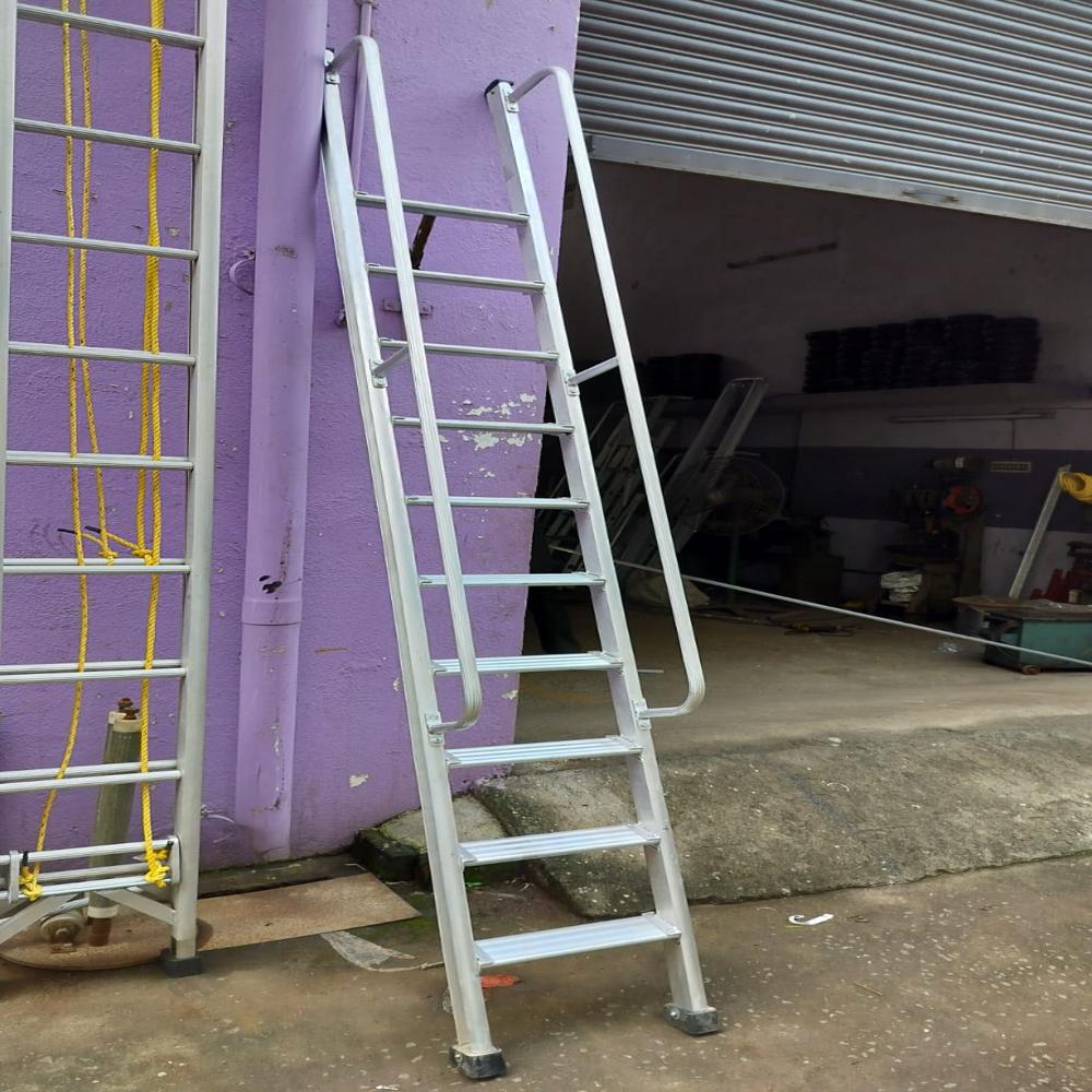 Wall Support Ladder - Feature: Good Quality