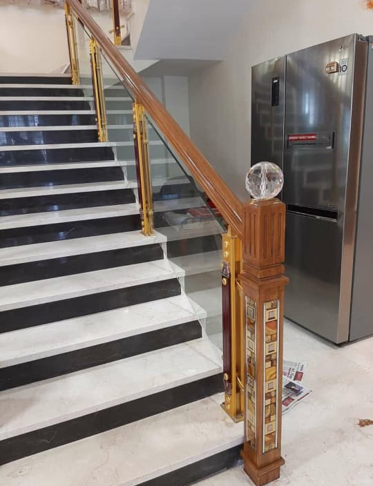 Luxury Staircase Glass Railing